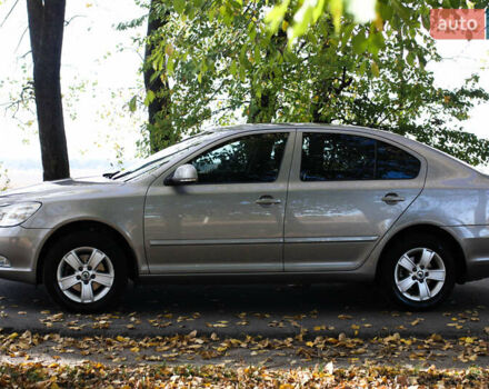 Бежевый Шкода Октавия, объемом двигателя 1.8 л и пробегом 217 тыс. км за 8600 $, фото 15 на Automoto.ua