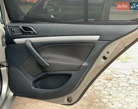 Бежевий Шкода Октавія, об'ємом двигуна 1.8 л та пробігом 217 тис. км за 8990 $, фото 20 на Automoto.ua