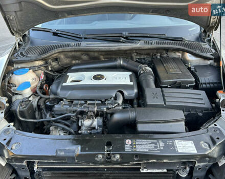 Бежевый Шкода Октавия, объемом двигателя 1.8 л и пробегом 39 тыс. км за 12200 $, фото 38 на Automoto.ua