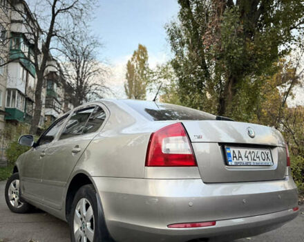 Бежевий Шкода Октавія, об'ємом двигуна 1.8 л та пробігом 205 тис. км за 8000 $, фото 5 на Automoto.ua