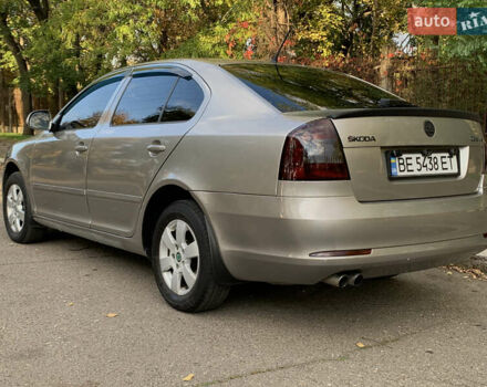 Шкода Октавия 2012 в Николаеве на Automoto.ua Бежевый Шкода Октавия, объемом двигателя 1.8 л и пробегом 250 тыс. км за 6800 $, фото 5 на Automoto.ua