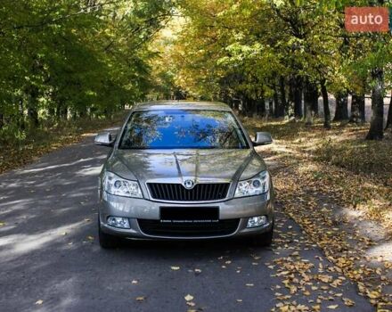 Бежевый Шкода Октавия, объемом двигателя 1.8 л и пробегом 217 тыс. км за 8600 $, фото 13 на Automoto.ua
