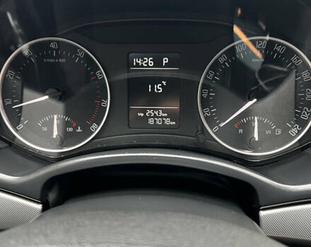 Бежевий Шкода Октавія, об'ємом двигуна 1.8 л та пробігом 187 тис. км за 9500 $, фото 7 на Automoto.ua