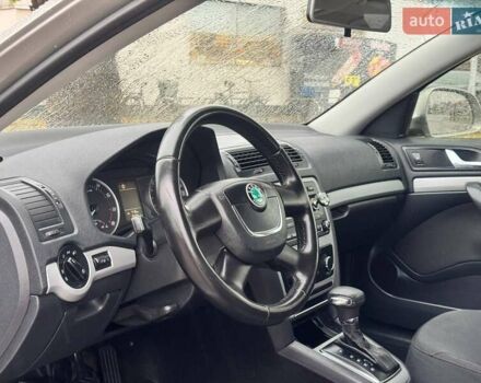 Бежевый Шкода Октавия, объемом двигателя 1.8 л и пробегом 155 тыс. км за 7920 $, фото 14 на Automoto.ua