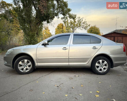 Бежевий Шкода Октавія, об'ємом двигуна 1.8 л та пробігом 205 тис. км за 8000 $, фото 3 на Automoto.ua
