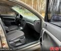 Бежевый Шкода Октавия, объемом двигателя 1.6 л и пробегом 175 тыс. км за 8300 $, фото 12 на Automoto.ua