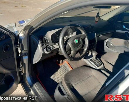 Бежевый Шкода Октавия, объемом двигателя 1.8 л и пробегом 220 тыс. км за 6500 $, фото 2 на Automoto.ua