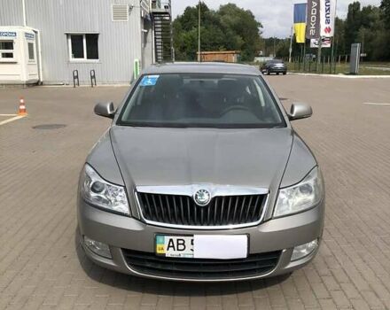 Бежевый Шкода Октавия, объемом двигателя 1.6 л и пробегом 198 тыс. км за 8800 $, фото 1 на Automoto.ua