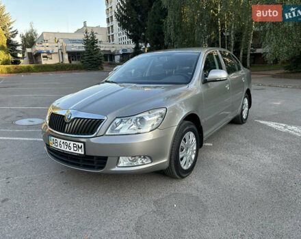 Бежевый Шкода Октавия, объемом двигателя 1.8 л и пробегом 39 тыс. км за 12200 $, фото 40 на Automoto.ua
