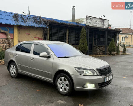 Бежевий Шкода Октавія, об'ємом двигуна 1.8 л та пробігом 268 тис. км за 6750 $, фото 9 на Automoto.ua