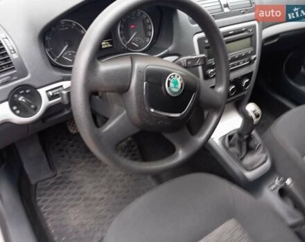 Шкода Октавия 2012 в Хмельницком на Automoto.ua Бежевый Шкода Октавия, объемом двигателя 1.8 л и пробегом 269 тыс. км за 6800 $, фото 16 на Automoto.ua