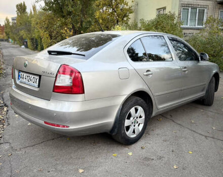 Бежевий Шкода Октавія, об'ємом двигуна 1.8 л та пробігом 205 тис. км за 8000 $, фото 7 на Automoto.ua