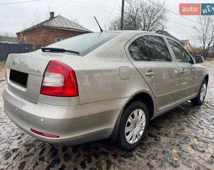 Бежевый Шкода Октавия, объемом двигателя 1.8 л и пробегом 155 тыс. км за 7920 $, фото 13 на Automoto.ua