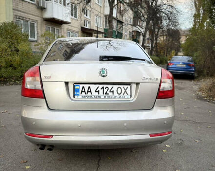 Бежевий Шкода Октавія, об'ємом двигуна 1.8 л та пробігом 205 тис. км за 8000 $, фото 6 на Automoto.ua