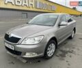 Бежевый Шкода Октавия, объемом двигателя 1.6 л и пробегом 195 тыс. км за 7500 $, фото 1 на Automoto.ua