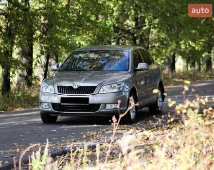 Бежевый Шкода Октавия, объемом двигателя 1.8 л и пробегом 217 тыс. км за 8600 $, фото 35 на Automoto.ua