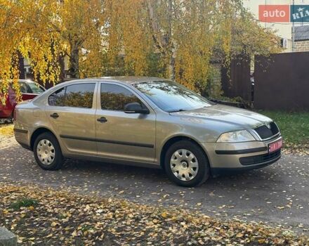 Шкода Октавія 2012 у Києві на Automoto.ua Бежевий Шкода Октавія, об'ємом двигуна 1.6 л та пробігом 196 тис. км за 7000 $, фото 3 на Automoto.ua