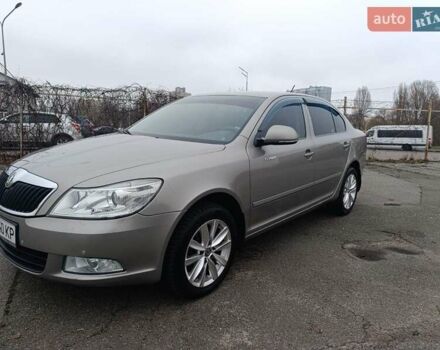 Бежевий Шкода Октавія, об'ємом двигуна 1.8 л та пробігом 107 тис. км за 8500 $, фото 2 на Automoto.ua