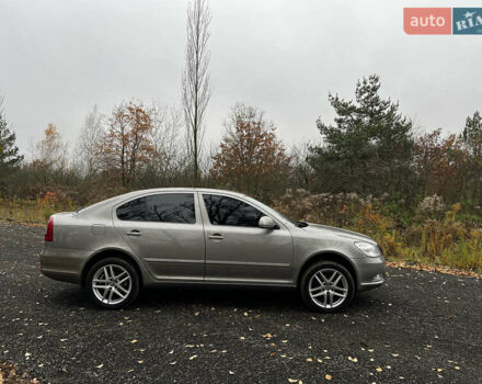 Бежевий Шкода Октавія, об'ємом двигуна 1.8 л та пробігом 187 тис. км за 9500 $, фото 3 на Automoto.ua