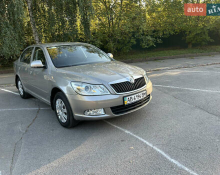 Бежевый Шкода Октавия, объемом двигателя 1.8 л и пробегом 39 тыс. км за 12200 $, фото 12 на Automoto.ua