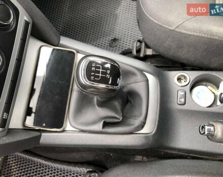 Бежевый Шкода Октавия, объемом двигателя 1.6 л и пробегом 198 тыс. км за 8800 $, фото 15 на Automoto.ua