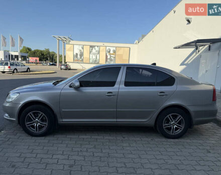 Бежевий Шкода Октавія, об'ємом двигуна 1.6 л та пробігом 277 тис. км за 7000 $, фото 2 на Automoto.ua