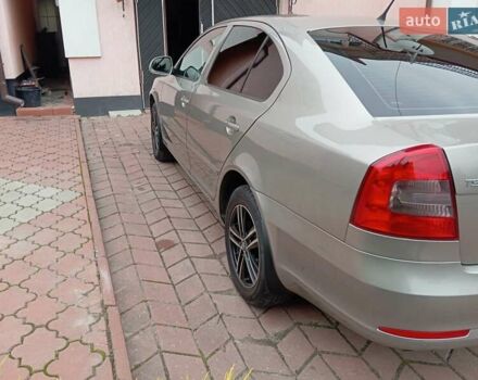 Шкода Октавия 2012 в Хмельницком на Automoto.ua Бежевый Шкода Октавия, объемом двигателя 1.8 л и пробегом 269 тыс. км за 6800 $, фото 6 на Automoto.ua