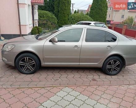 Шкода Октавия 2012 в Хмельницком на Automoto.ua Бежевый Шкода Октавия, объемом двигателя 1.8 л и пробегом 269 тыс. км за 6800 $, фото 7 на Automoto.ua