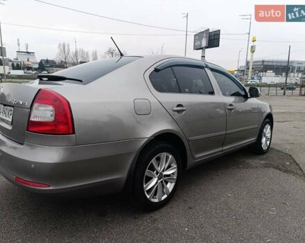 Бежевий Шкода Октавія, об'ємом двигуна 1.8 л та пробігом 107 тис. км за 8500 $, фото 5 на Automoto.ua