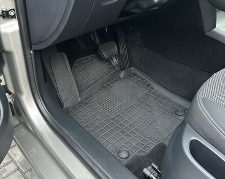 Бежевий Шкода Октавія, об'ємом двигуна 1.8 л та пробігом 176 тис. км за 9200 $, фото 17 на Automoto.ua