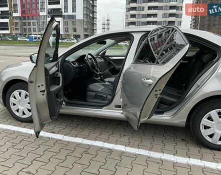 Бежевый Шкода Октавия, объемом двигателя 1.4 л и пробегом 131 тыс. км за 11500 $, фото 8 на Automoto.ua