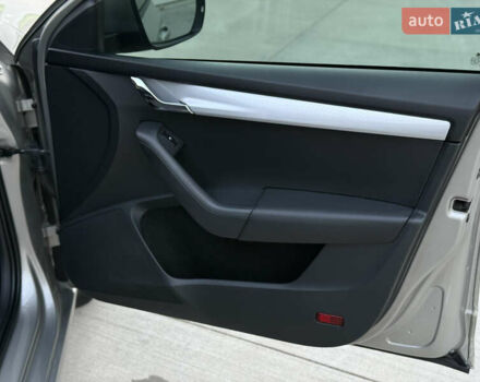 Шкода Октавия 2013 в Луцке на Automoto.ua Бежевый Шкода Октавия, объемом двигателя 1.4 л и пробегом 270 тыс. км за 8500 $, фото 66 на Automoto.ua