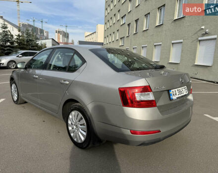 Бежевый Шкода Октавия, объемом двигателя 1.2 л и пробегом 245 тыс. км за 7999 $, фото 5 на Automoto.ua