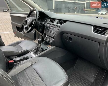 Бежевый Шкода Октавия, объемом двигателя 1.4 л и пробегом 131 тыс. км за 11500 $, фото 7 на Automoto.ua