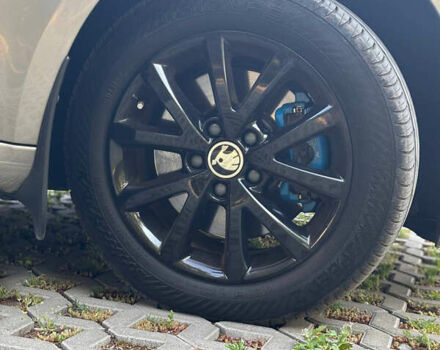 Шкода Октавія 2013 у Харкові на Automoto.ua Бежевий Шкода Октавія, об'ємом двигуна 1.8 л та пробігом 89 тис. км за 14000 $, фото 9 на Automoto.ua