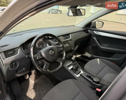 Бежевый Шкода Октавия, объемом двигателя 1.2 л и пробегом 245 тыс. км за 7999 $, фото 20 на Automoto.ua