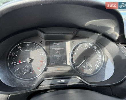 Бежевый Шкода Октавия, объемом двигателя 1.2 л и пробегом 245 тыс. км за 7999 $, фото 25 на Automoto.ua