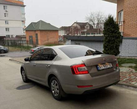 Бежевий Шкода Октавія, об'ємом двигуна 1.4 л та пробігом 215 тис. км за 9350 $, фото 7 на Automoto.ua