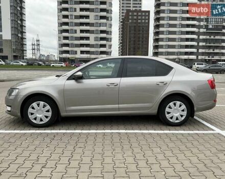 Бежевый Шкода Октавия, объемом двигателя 1.4 л и пробегом 131 тыс. км за 11500 $, фото 1 на Automoto.ua