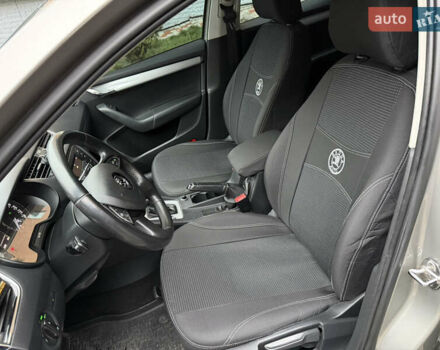 Бежевий Шкода Октавія, об'ємом двигуна 1.4 л та пробігом 215 тис. км за 9350 $, фото 11 на Automoto.ua