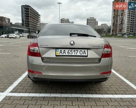 Бежевый Шкода Октавия, объемом двигателя 1.4 л и пробегом 131 тыс. км за 11500 $, фото 3 на Automoto.ua