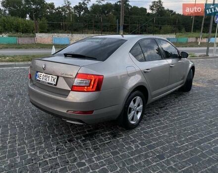 Шкода Октавія 2013 у Дніпро (Дніпропетровську) на Automoto.ua Бежевий Шкода Октавія, об'ємом двигуна 1.8 л та пробігом 242 тис. км за 10500 $, фото 1 на Automoto.ua