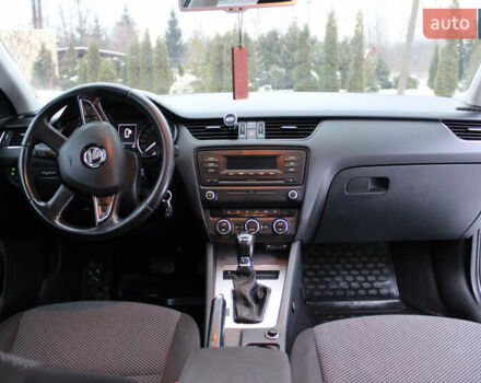 Бежевий Шкода Октавія, об'ємом двигуна 1.8 л та пробігом 230 тис. км за 9919 $, фото 18 на Automoto.ua