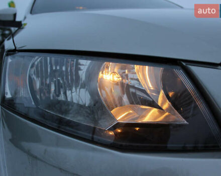 Бежевий Шкода Октавія, об'ємом двигуна 1.8 л та пробігом 230 тис. км за 9919 $, фото 13 на Automoto.ua