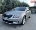 Бежевый Шкода Октавия, объемом двигателя 1.2 л и пробегом 205 тыс. км за 7900 $, фото 1 на Automoto.ua