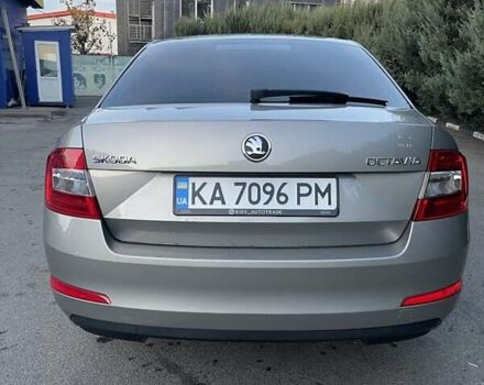 Бежевый Шкода Октавия, объемом двигателя 1.2 л и пробегом 204 тыс. км за 9100 $, фото 9 на Automoto.ua