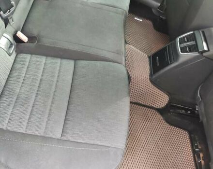 Бежевый Шкода Октавия, объемом двигателя 1.6 л и пробегом 262 тыс. км за 11500 $, фото 8 на Automoto.ua