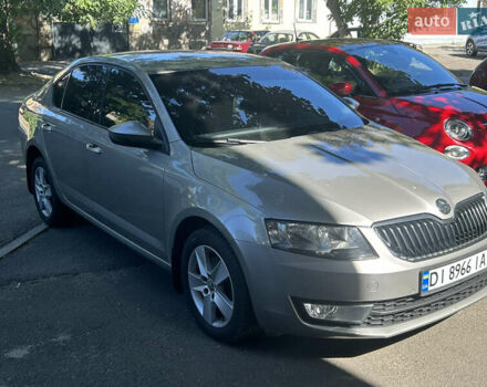 Шкода Октавия 2014 в Одессе на Automoto.ua Бежевый Шкода Октавия, объемом двигателя 1.4 л и пробегом 92 тыс. км за 11000 $, фото 2 на Automoto.ua