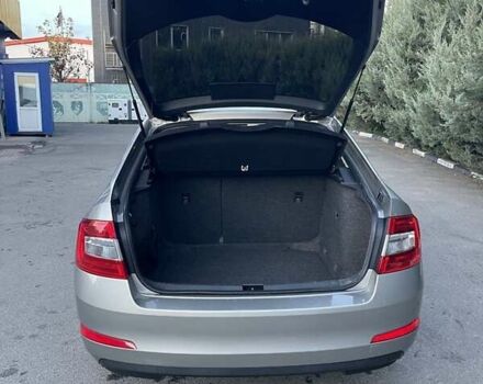 Бежевый Шкода Октавия, объемом двигателя 1.2 л и пробегом 205 тыс. км за 7900 $, фото 13 на Automoto.ua