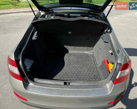 Шкода Октавия 2014 в Киеве на Automoto.ua Бежевый Шкода Октавия, объемом двигателя 1.6 л и пробегом 297 тыс. км за 11000 $, фото 11 на Automoto.ua